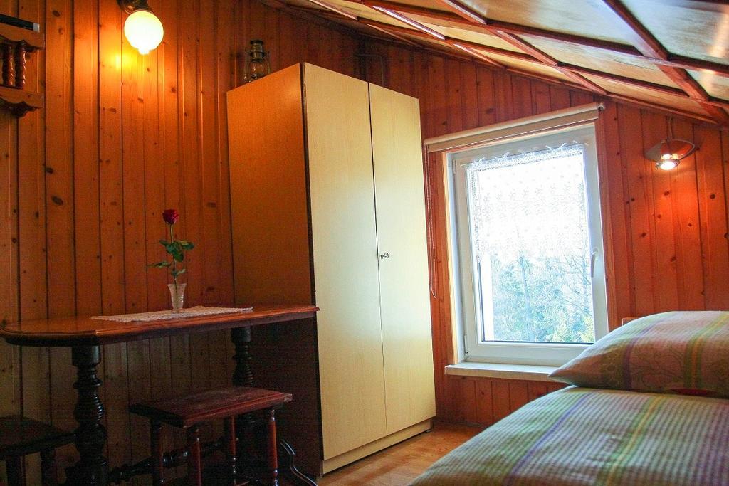 Kwatera Pod Lasem Истебна Экстерьер фото